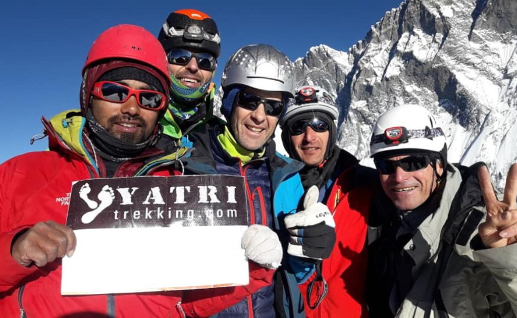 Comparaison des coûts d’expédition entre l’Island Peak et le Mera Peak au Népal