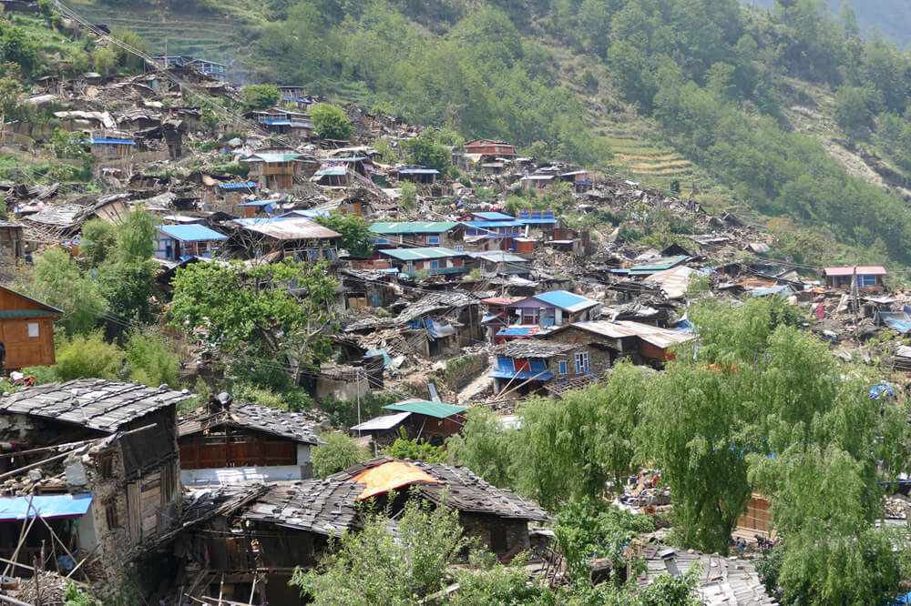 village de Laprak