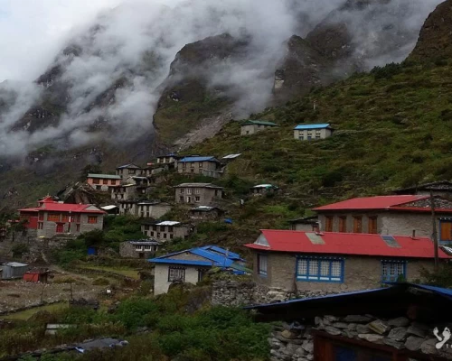 Na Village Package Banner 